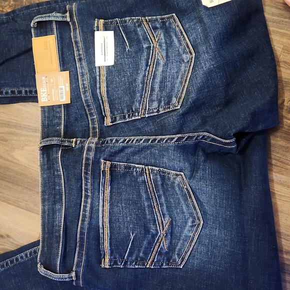 BKE victoria jean - Picture 3 of 7